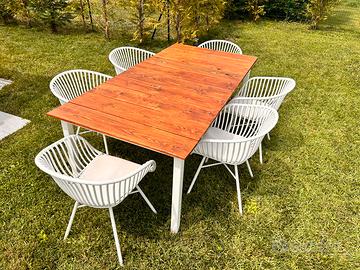 Tavolo da esterno
