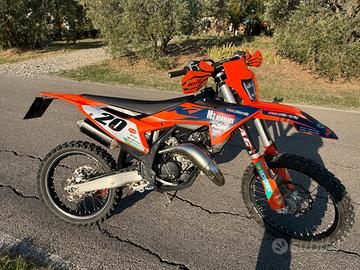 Ktm sx 125 2025  targato