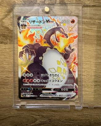 Carta Pokemon Charizard