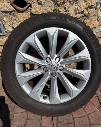 cerchi Audi originali da 19 con gomme invernali