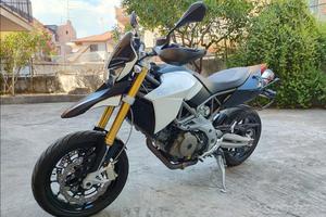 Aprilia DorsoDuro 750 2011