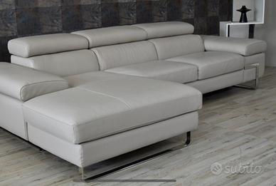 Divano angolare in pelle