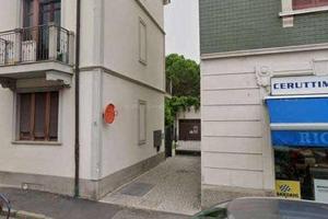 Immobile in asta di 69 m² con 2 locali e box auto 