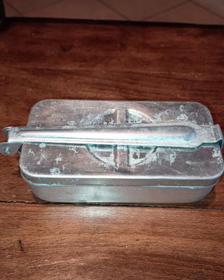 Bollitore per siringa vintage