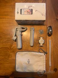 DJI OM 5 gimbal per smartphone