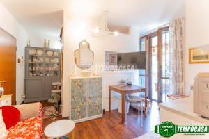 MONOLOCALE CON TERRAZZINO