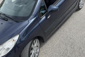 Peugeot 207 CC full optional