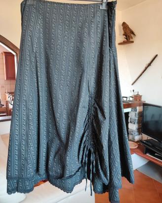 Gonna punk lunga a balze