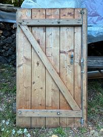 Scuri finestre legno massello