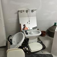 Sanitari ( lavandino e bidet)