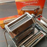 Macchina per la pasta Imperia accessoriata