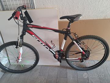 mountain bike + omaggio