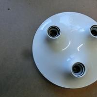 Lampada Triteti marca Artemide.