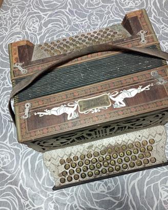 Musica fisarmonica antica Pancotti Macerata 