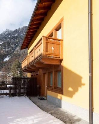 Appartamento con giardino e garage