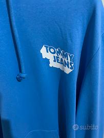 Felpa Tommy Jeans con cappuccio e tasche