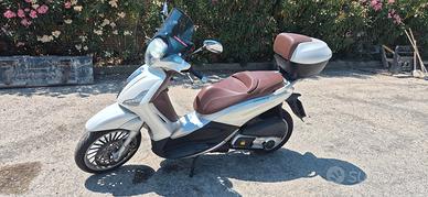 Beverly 300ie