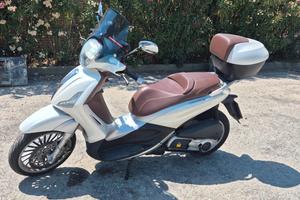 Beverly 300ie