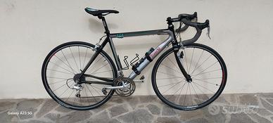 bici  da corsa bianchi carbonio   tg L 56 