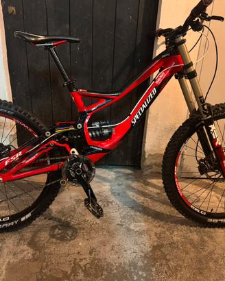 Demo 8 specialized - M