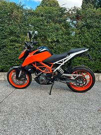 Ktm Duke 390