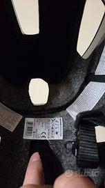 Casco MTB Rockrider modello EXPL 100