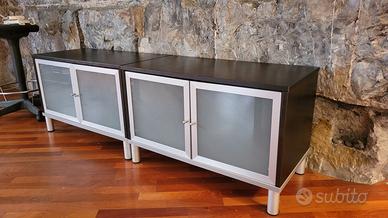 Tre armadietti bassi Bonde IKEA, ante vetro opaco