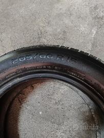 Pneumatici 205/60 R15 Michelin Energy