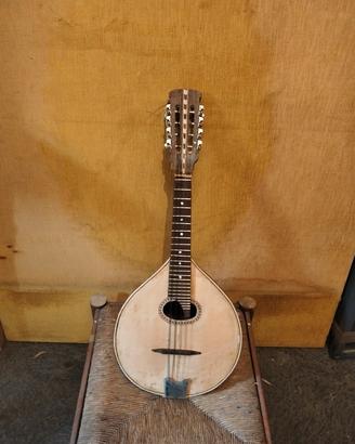 Mandolino artigianale 
