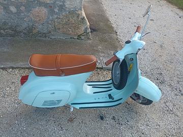 Vespa 50 stemma rettangolare