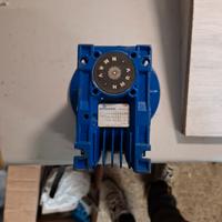 motorduttore a vite motovario NMRV/050 i100.0