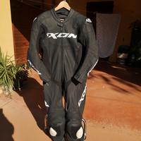 tuta moto 54 ixon NUOVA!!! Intera in pelle 