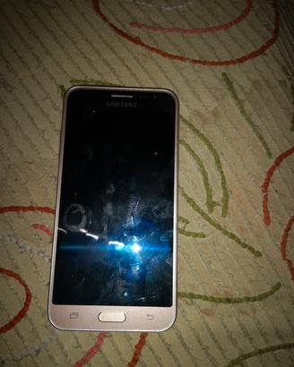 Samsung Galaxy j5  compreso carica batteria