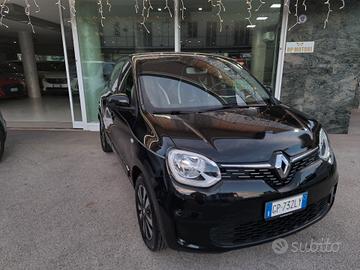 Renault Twingo Electric Urban Night