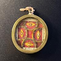 Antico Reliquiario a Teca con 4 Reliquie