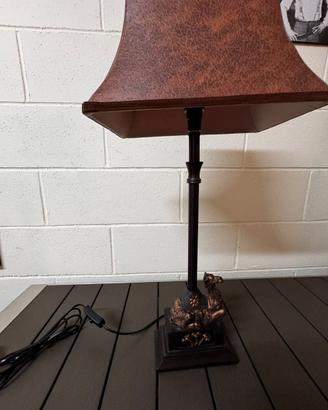lampada da tavolo vintage in stile orientalista.