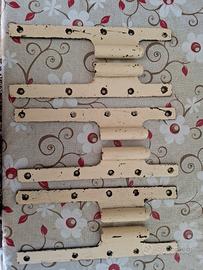 Cardini in ferro per infissi in legno