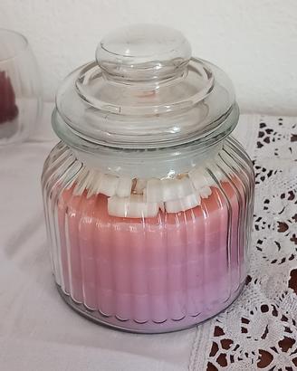candela artigianale con confetti