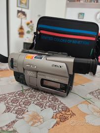 videocamera vintage Sony Handycam CCD-TRV66 Hi8-XR