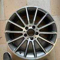 Cerchio mercedes raggio 18 classe a b cla amg