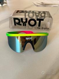 Occhiali sole sportivi