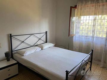 ARDEA TRILOCALE ARREDATO Con GIARDINO PRIVATO