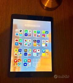 Ipad 8  10.2” (2019) 128gb