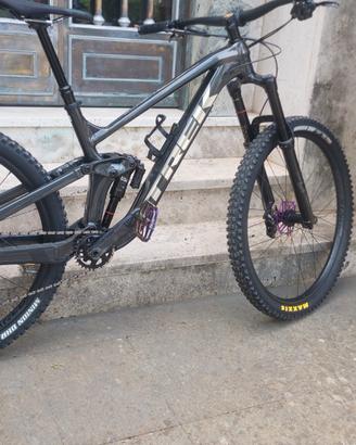 Trek slash 8 