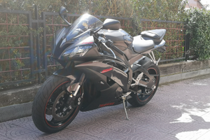 Yamaha yzf r6