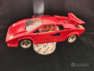 modellino di auto Lamborghini 1:18 in metallo
