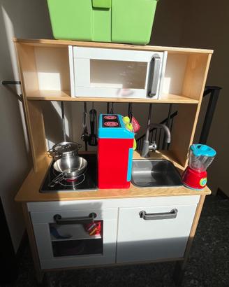 Cucina Ikea per bambini