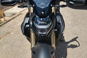 bmw s1000r