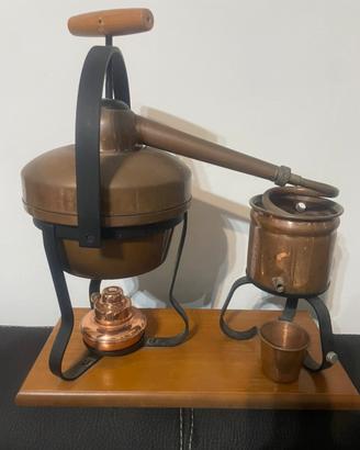 Alambicco distillatore