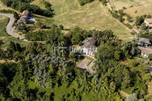 VILLA DI PREGIO A BAISO